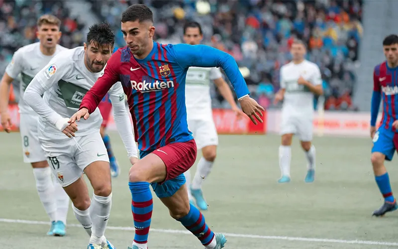 Nhận định Barcelona vs Elche 00h30 ngày 03/11/2025